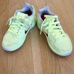 JA 2 Virtuoso Nike Kids Sneakers in Light Yellow and Red